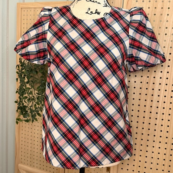 J. Crew Tartan Plaid Puff Sleeve Top size XS  Holiday staple, festive - Picture 2 of 8